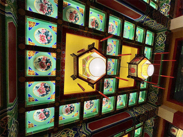 尕龙手抓古建彩绘