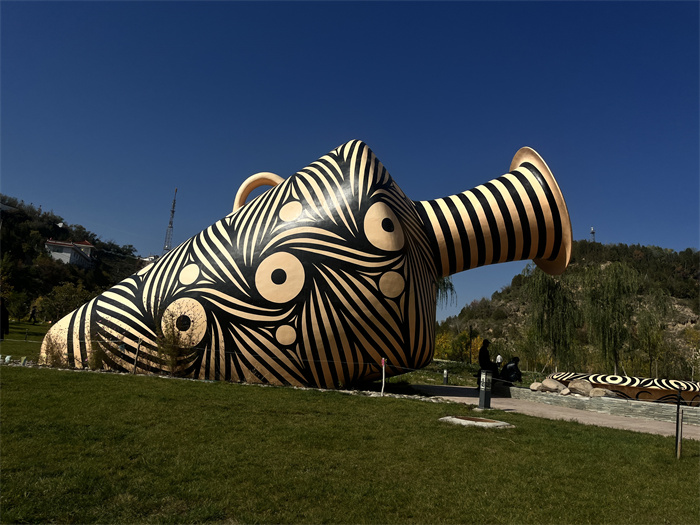 兰州北塔山彩陶博览园 